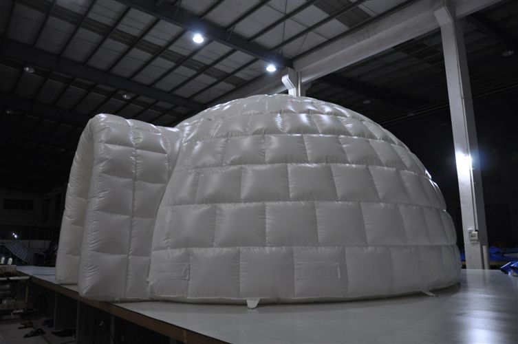 Grand Igloo